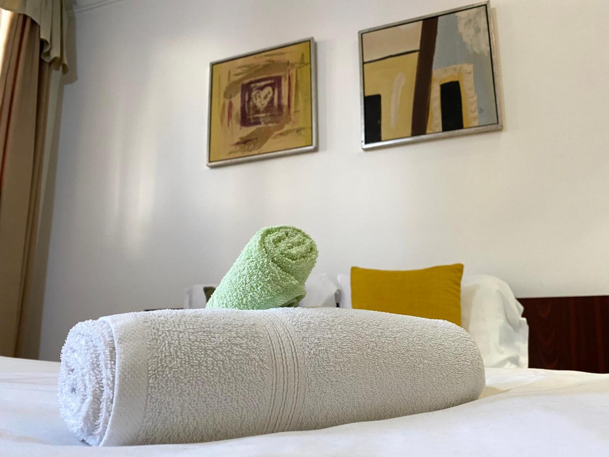 Urban Boutique Hotel Prisztina Zewnętrze zdjęcie